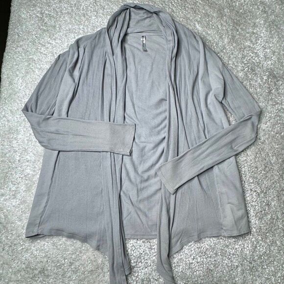 Fabletics Astoria Ribbed Waterfall Cardigan Gray FLAWS - Picture 2 of 9